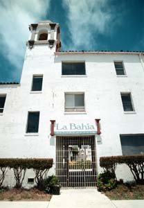 La Bahia Apartments