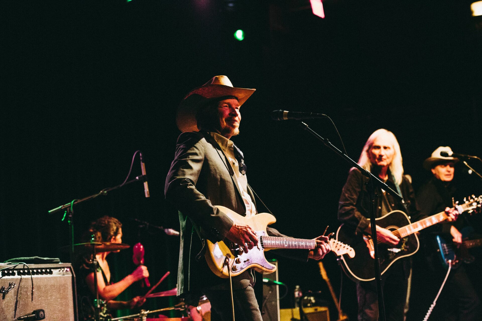 Dave Alvin and Jimmie Dale Gilmore Bridge the Texas-Cali Gap at Moe’s ...