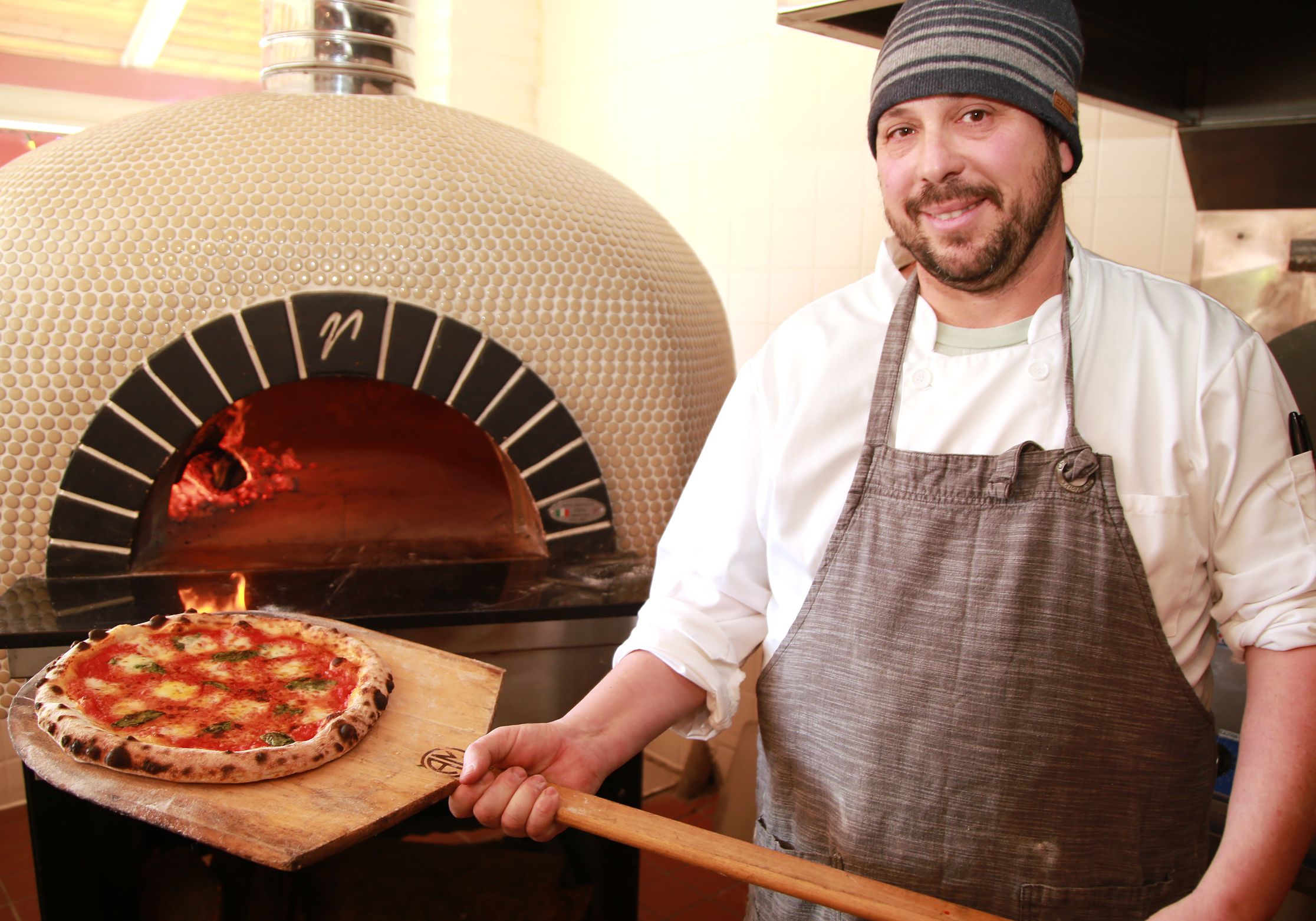 Pizza Preview Uncie Ro s Opens in Watsonville Good Times