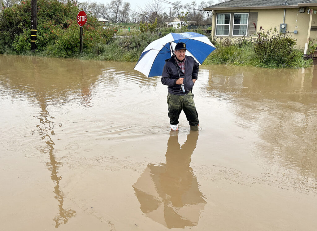 Washed Away Pájaro Flood Victims’ Struggle Continues as Shelters Close